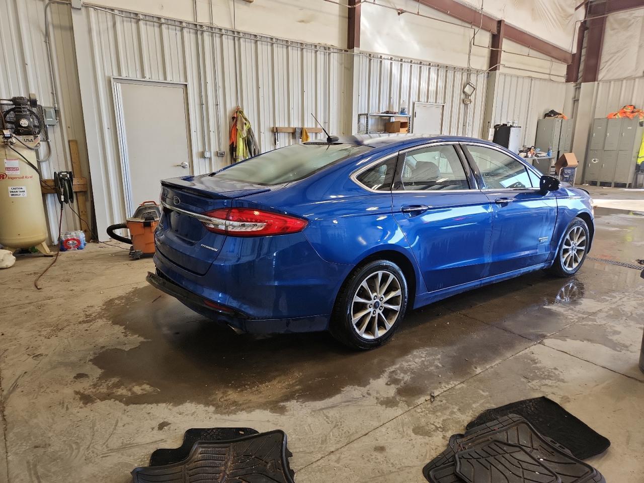 2017 Ford Fusion Titanium Phev - Фото 3