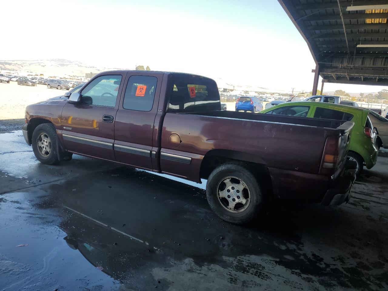 2001 Chevrolet Silverado C1500 - Фото 2