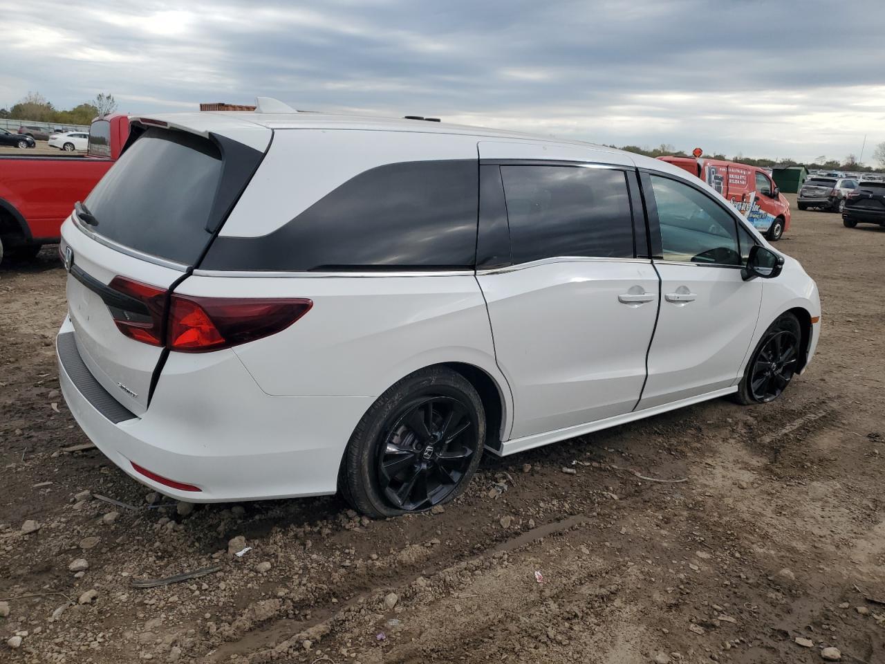 2024 Honda Odyssey Sport - Фото 3