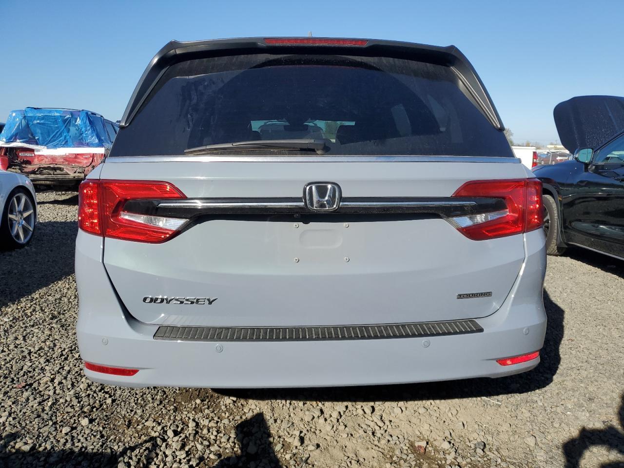 2024 Honda Odyssey Touring - Фото 6