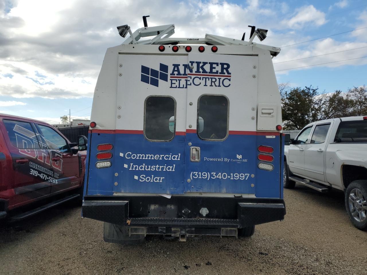 2007 Isuzu Npr Utility / Service Truck - Фото 6