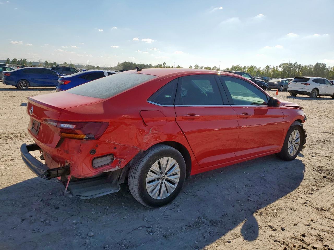 2019 Volkswagen Jetta S - Фото 3