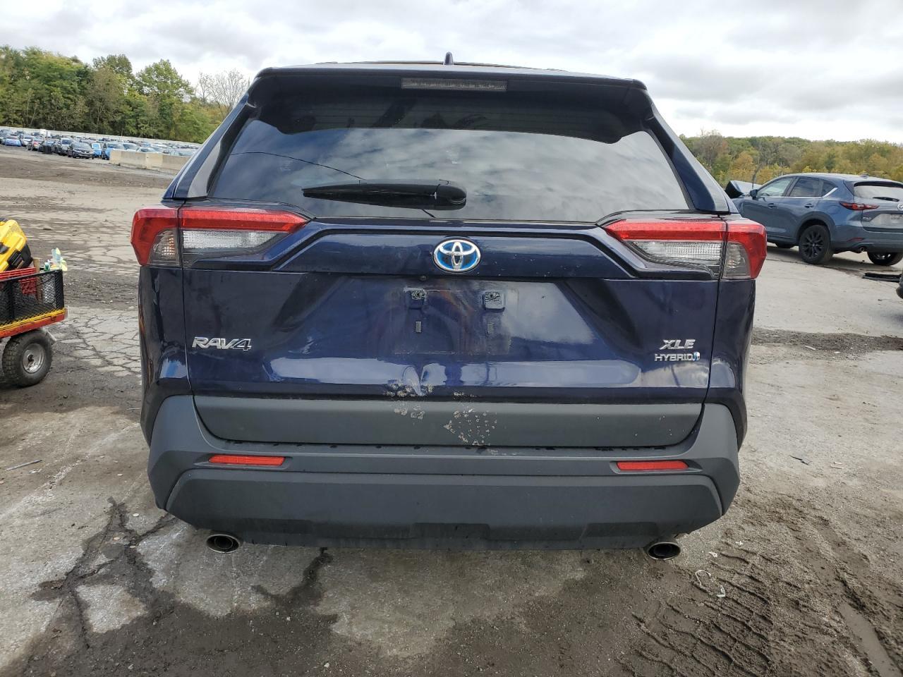 2023 Toyota Rav4 Xle - Image 6