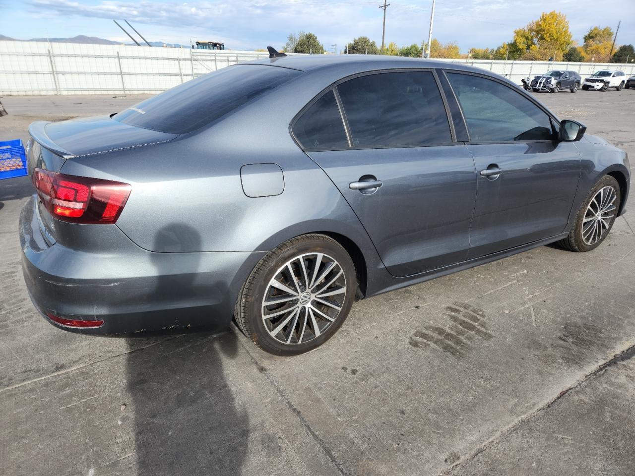 2016 Volkswagen Jetta Sport - Фото 3