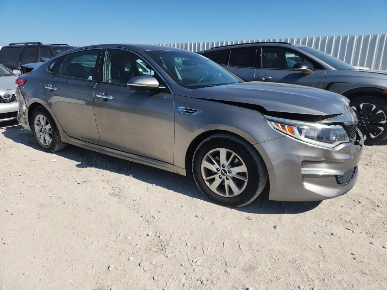 2018 Kia Optima Lx - Фото 4
