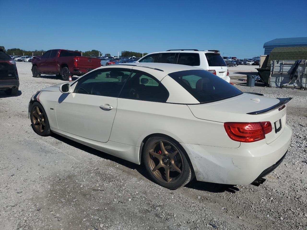 2011 BMW 328 I - Image 2