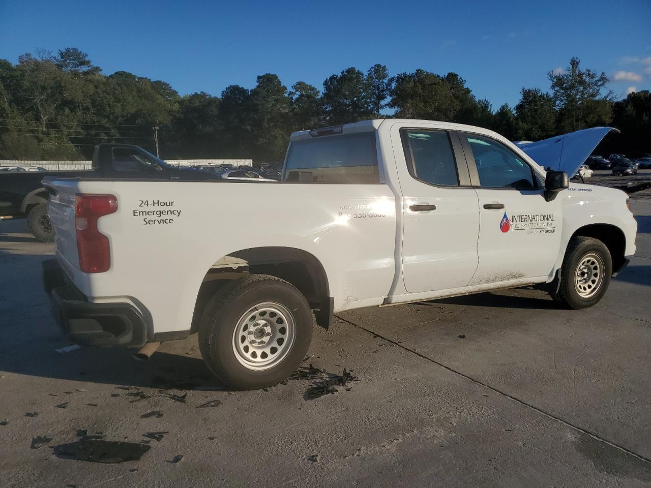 2023 Chevrolet Silverado C1500 - Фото 3