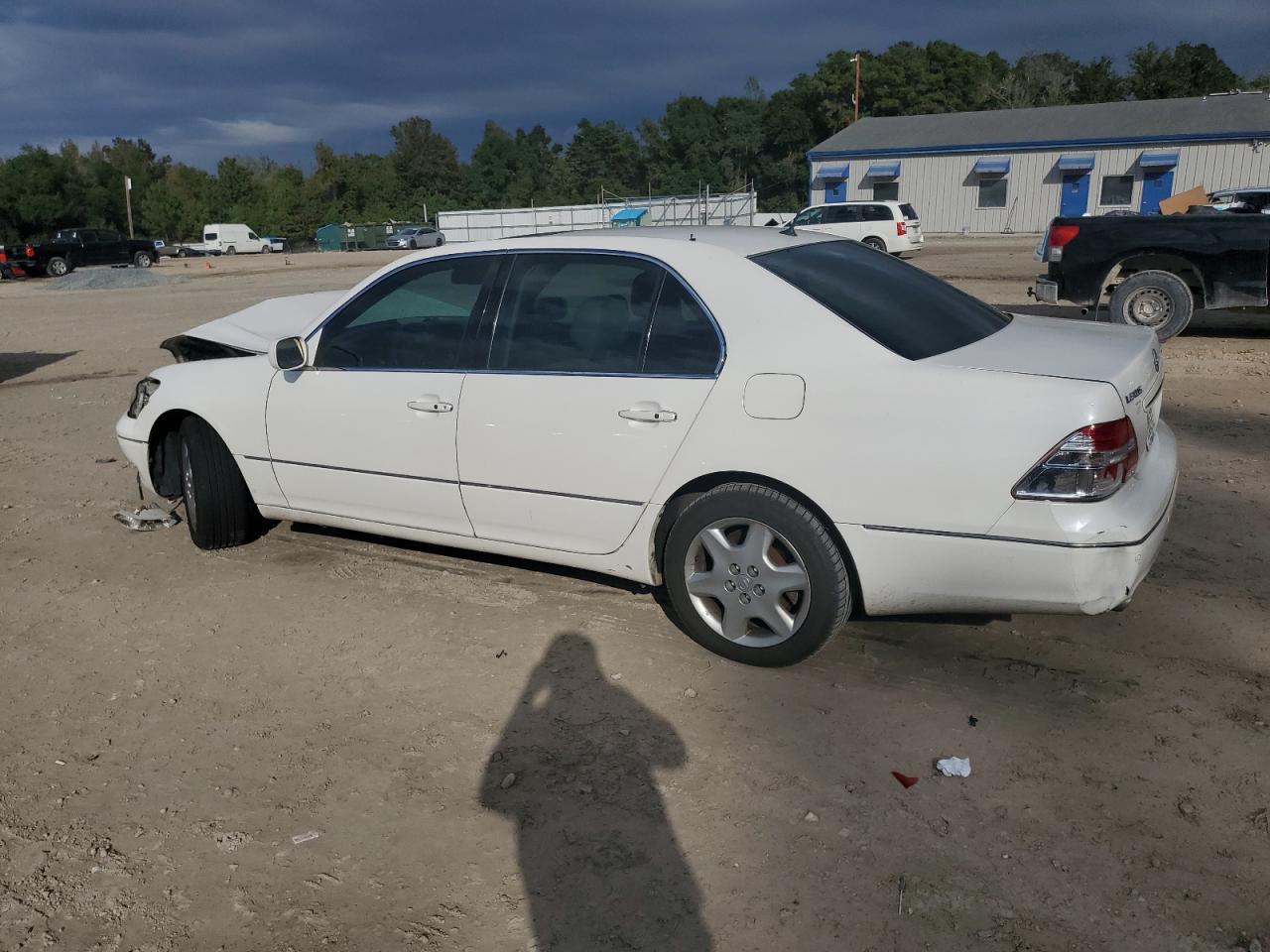 2004 Lexus Ls 430 Base - Image 2