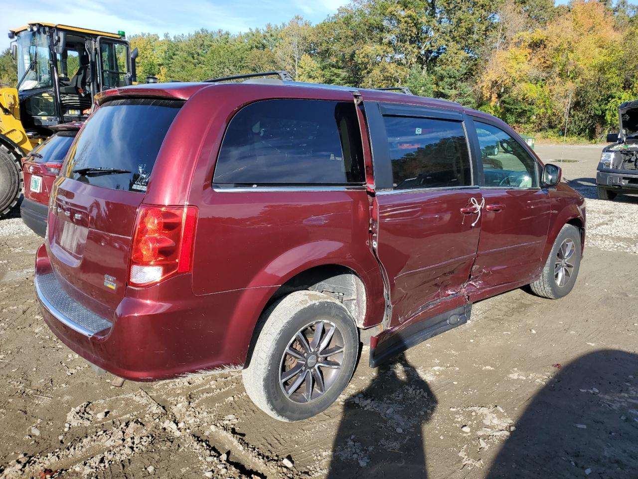 2017 Dodge Grand Caravan Sxt - Фото 3