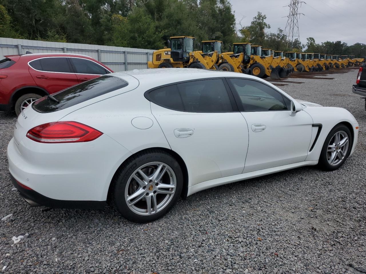 2015 Porsche Panamera 2 - Image 3