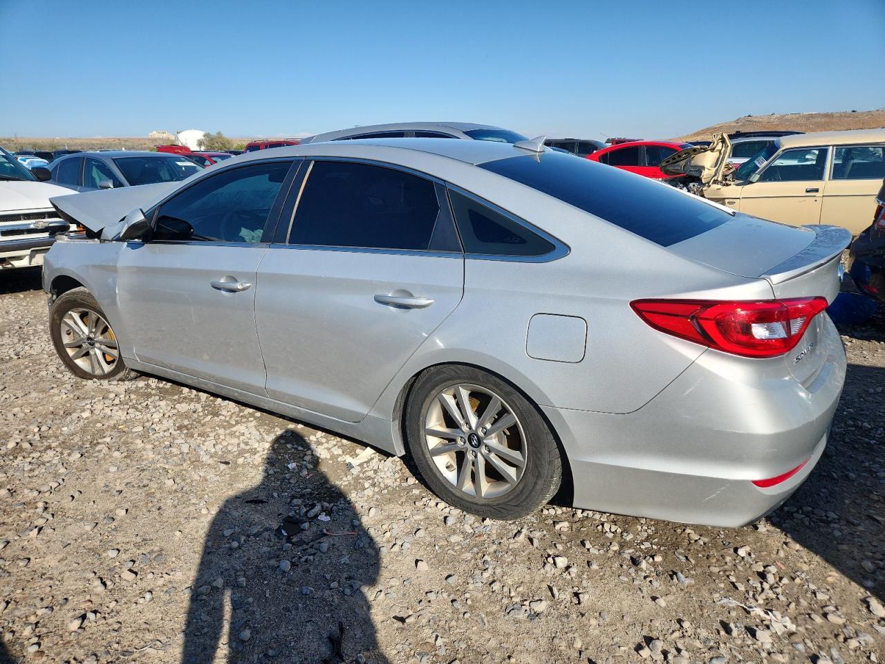2017 Hyundai Sonata Se - Фото 2