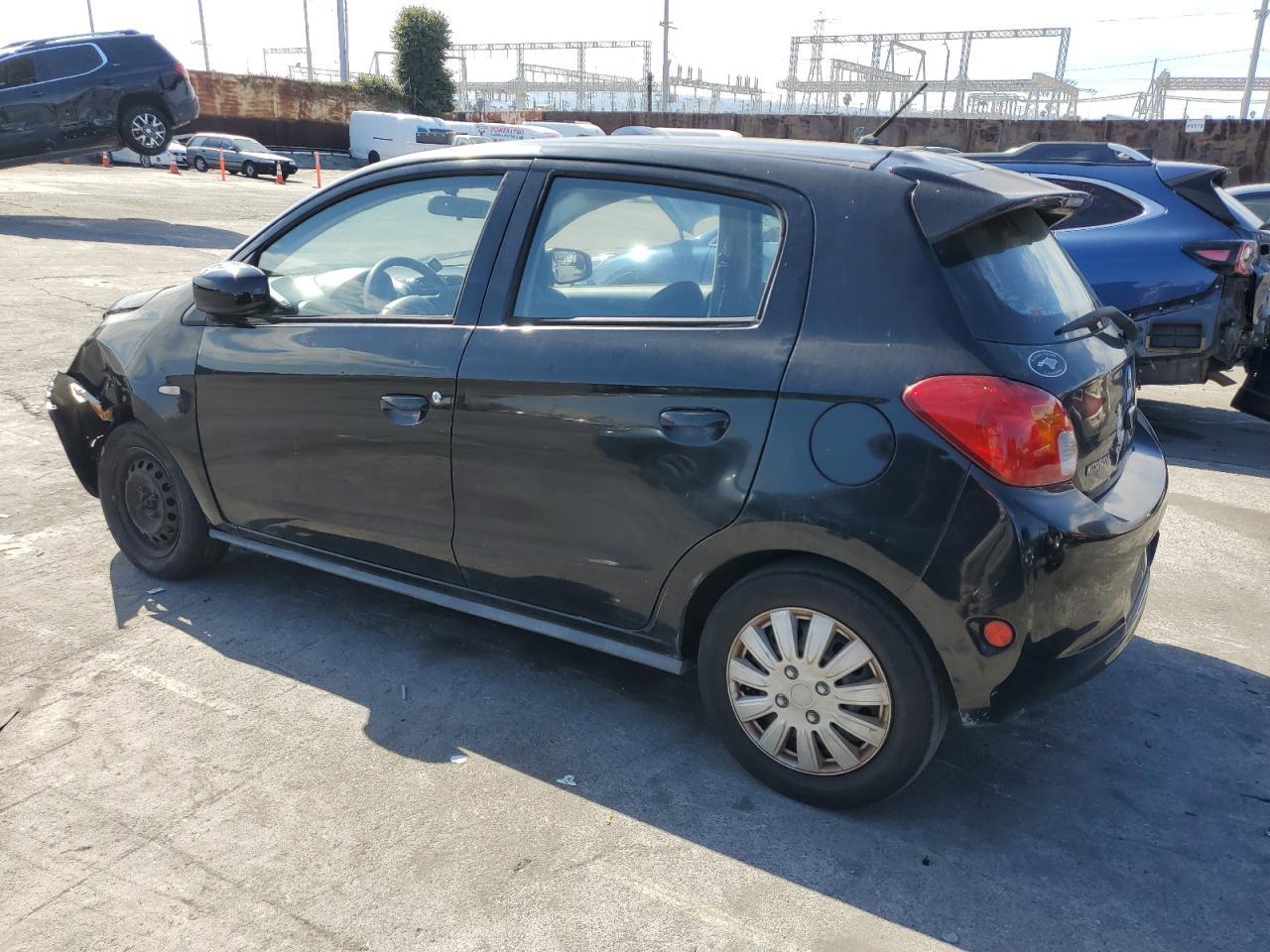 2015 Mitsubishi Mirage De - Фото 2