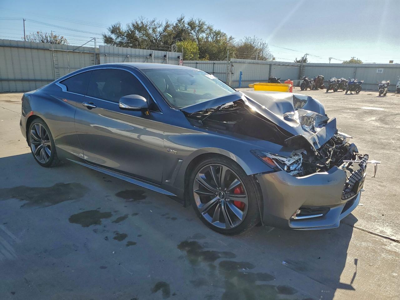 2018 Infiniti Q60 Red Sport 400 - Image 4