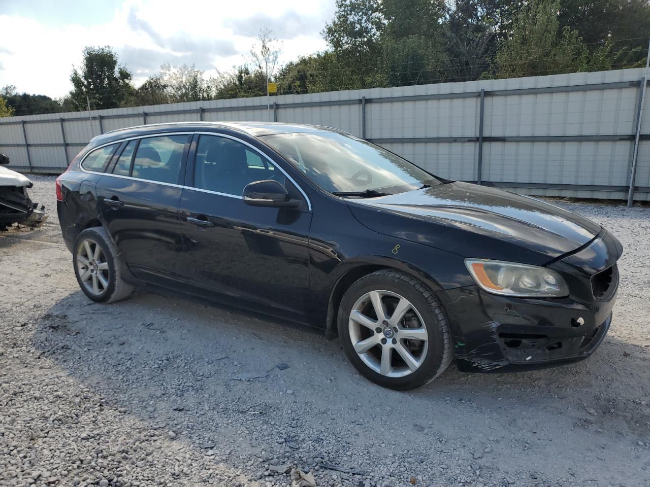 2016 Volvo V60 T5 Premier - Фото 4