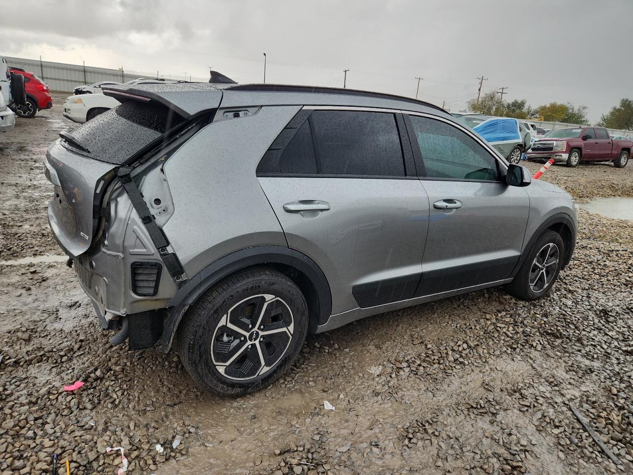 2023 Kia Niro Ex - Image 3