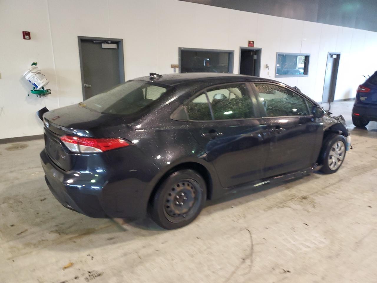 2020 Toyota Corolla Le - Image 3