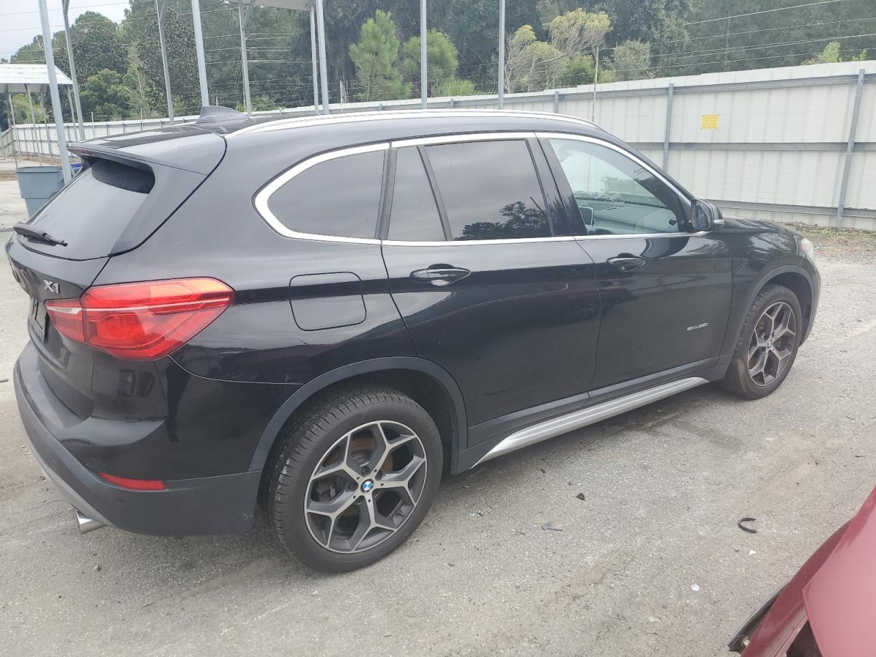 2018 BMW X1 Sdrive28I - Фото 3