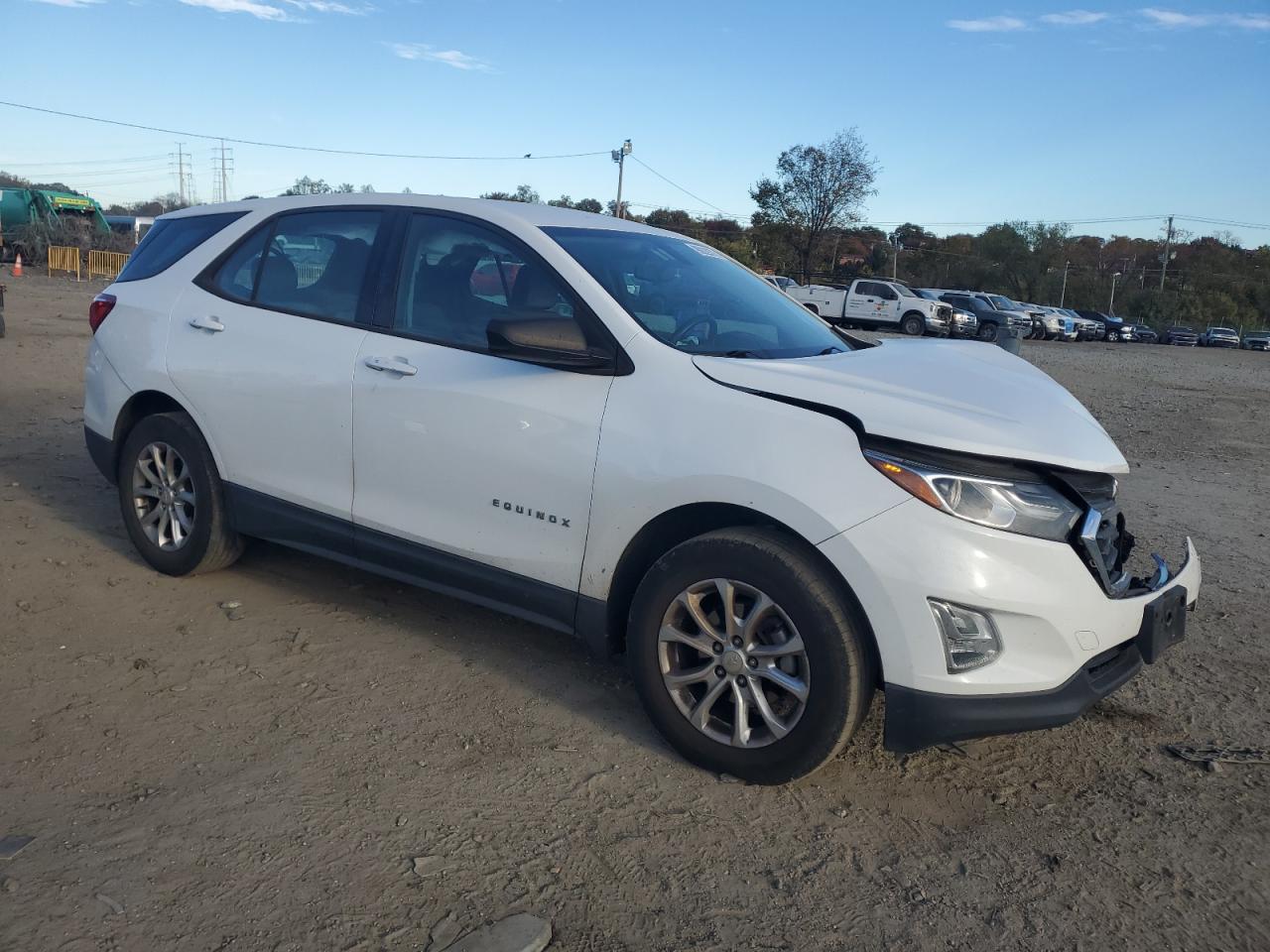 2018 Chevrolet Equinox Ls - Фото 4
