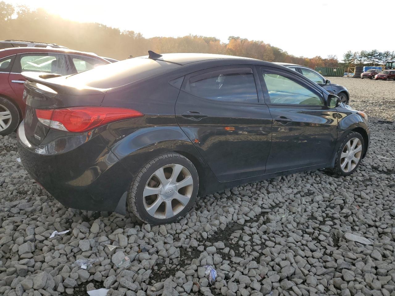 2013 Hyundai Elantra Gls - Фото 3
