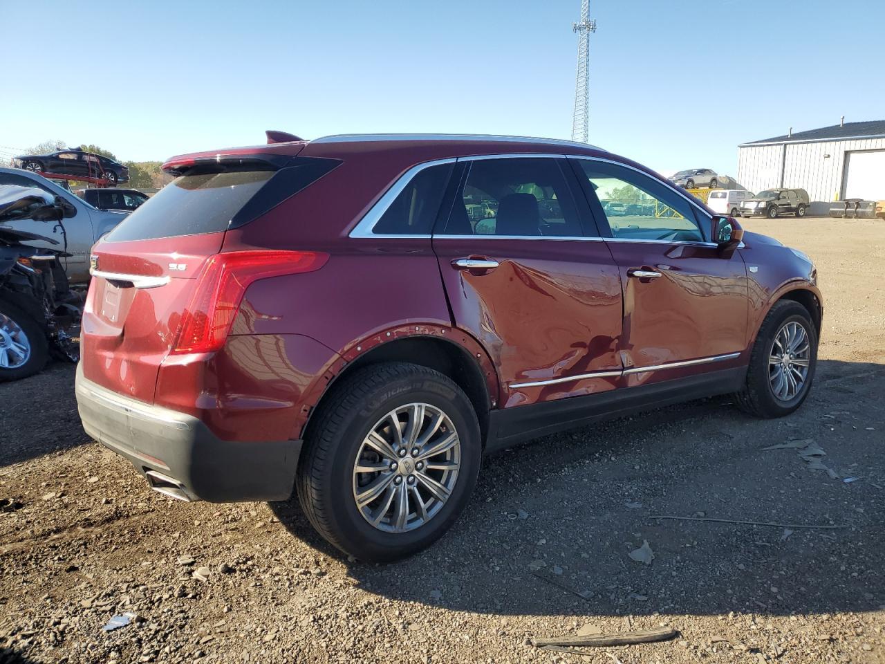 2017 Cadillac Xt5 Luxury - Фото 3