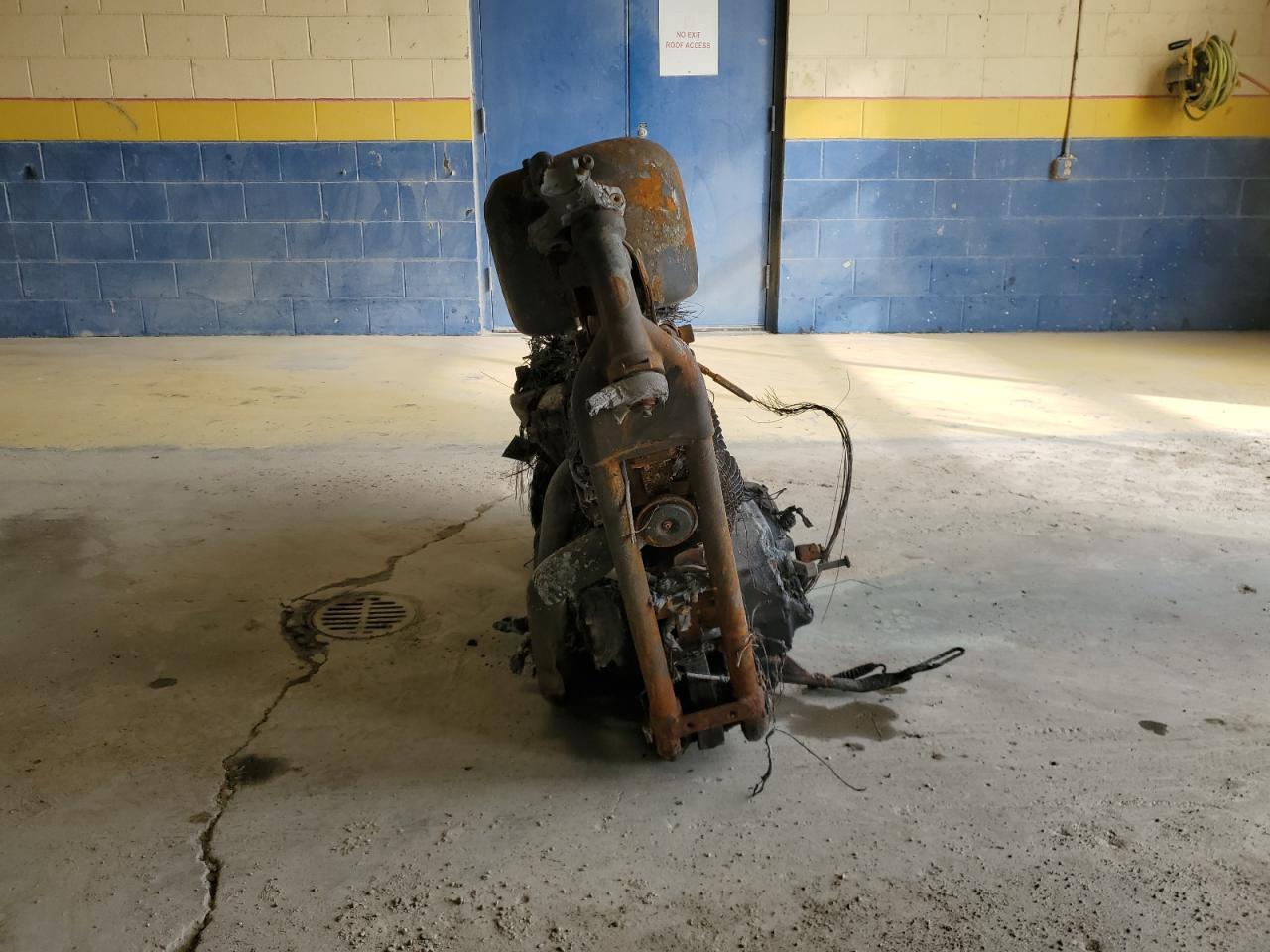 2009 Harley-Davidson Xl883 N - Image 2