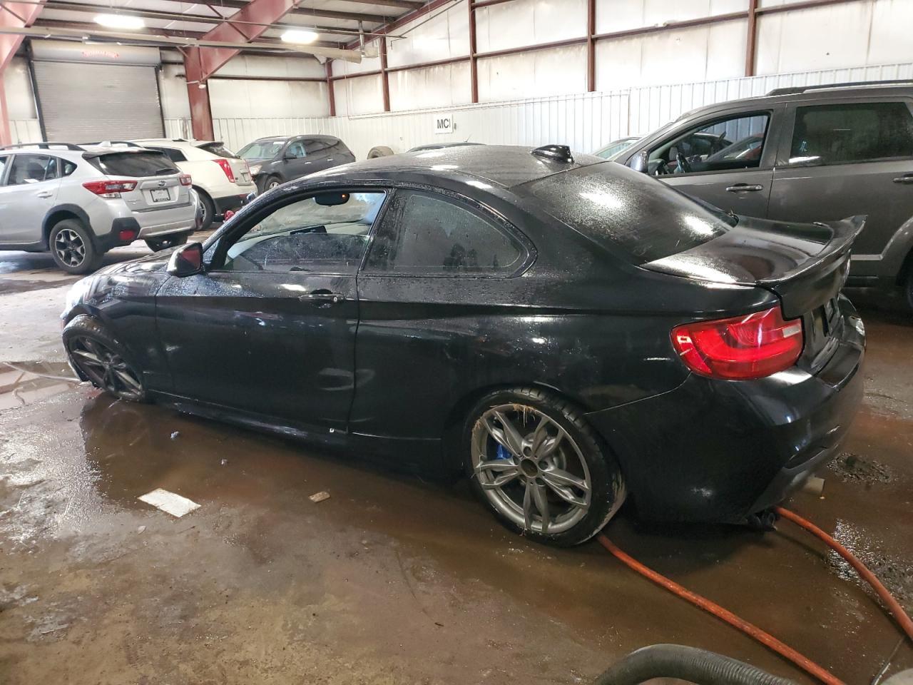 2016 BMW M235I - Фото 2