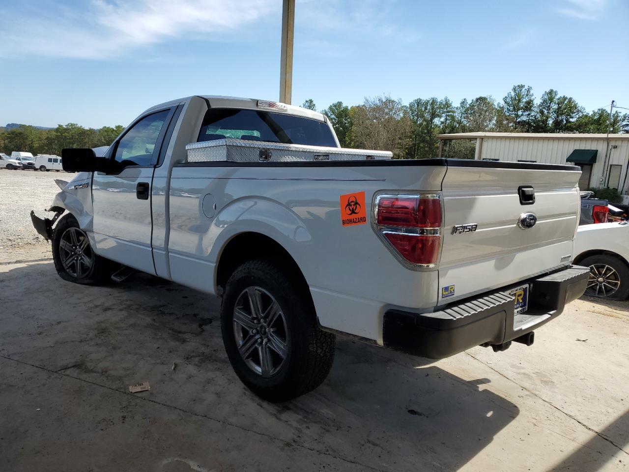 2012 Ford F150 - Фото 2