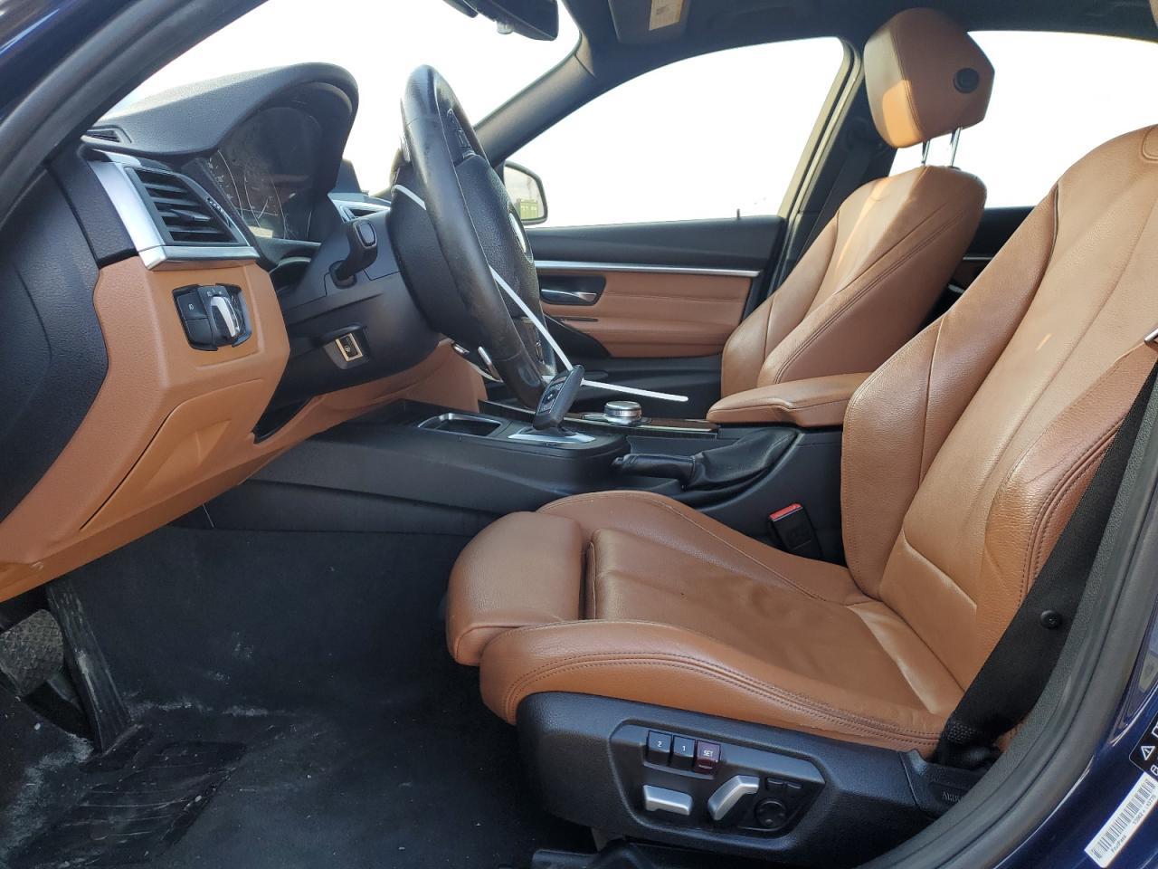 2017 BMW 330 Xi - Image 7