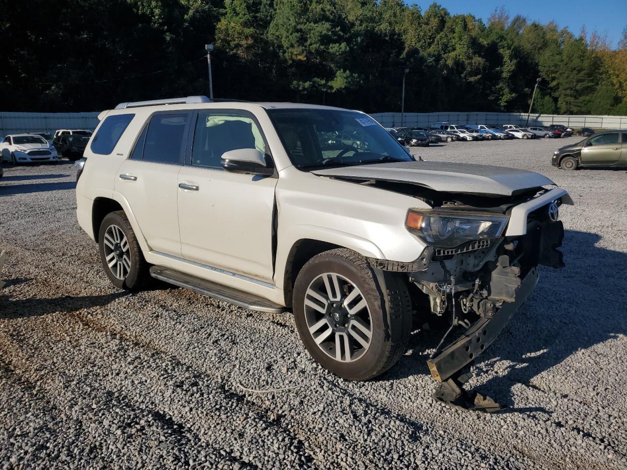 2015 Toyota 4Runner Sr5 - Image 4