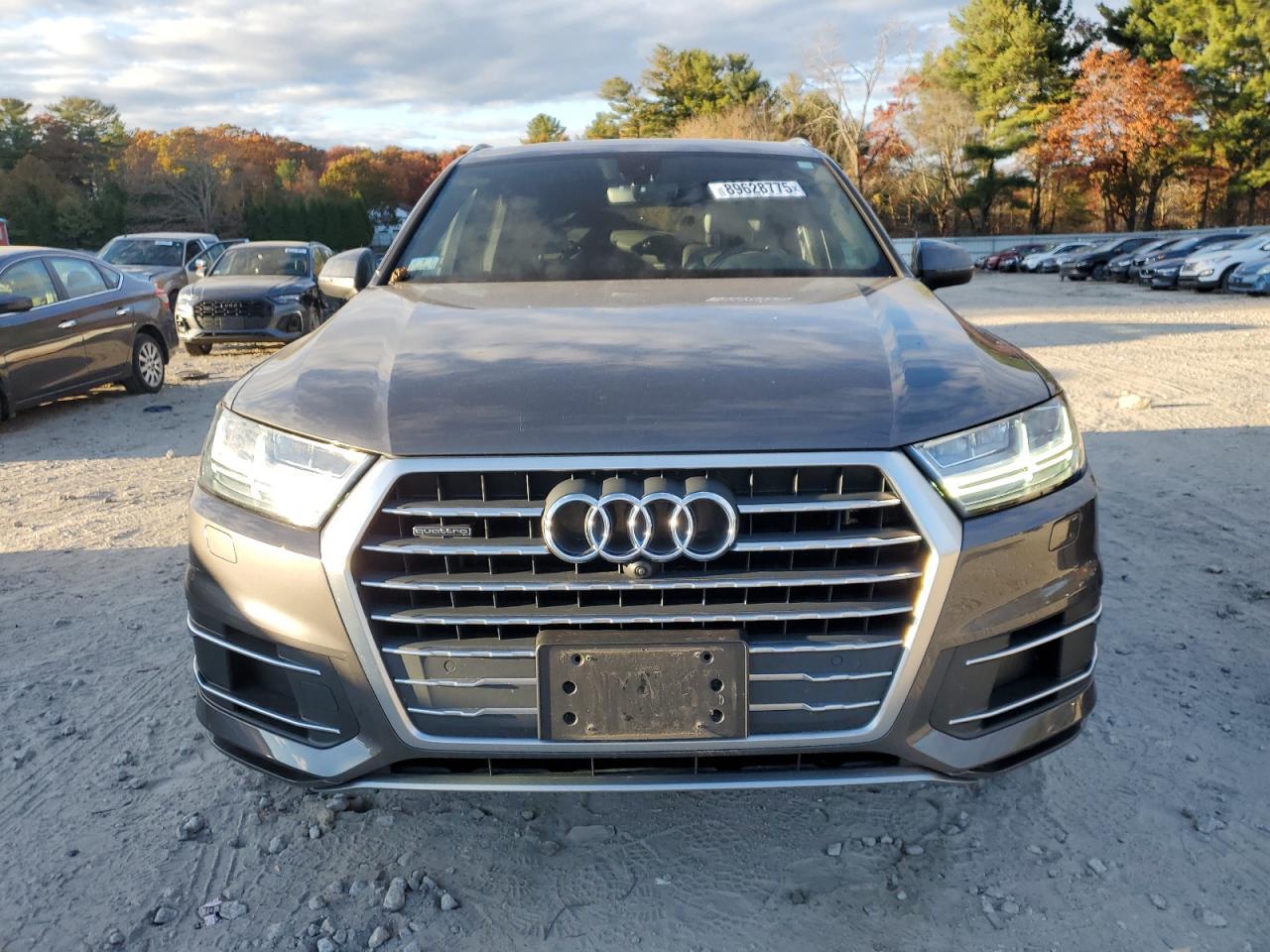 2019 Audi Q7 Premium Plus - Image 5