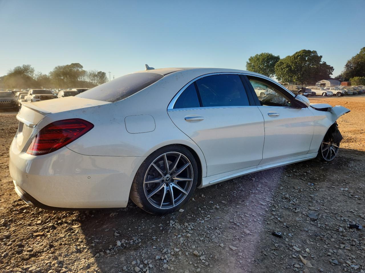 2019 Mercedes-Benz S 560 - Фото 3
