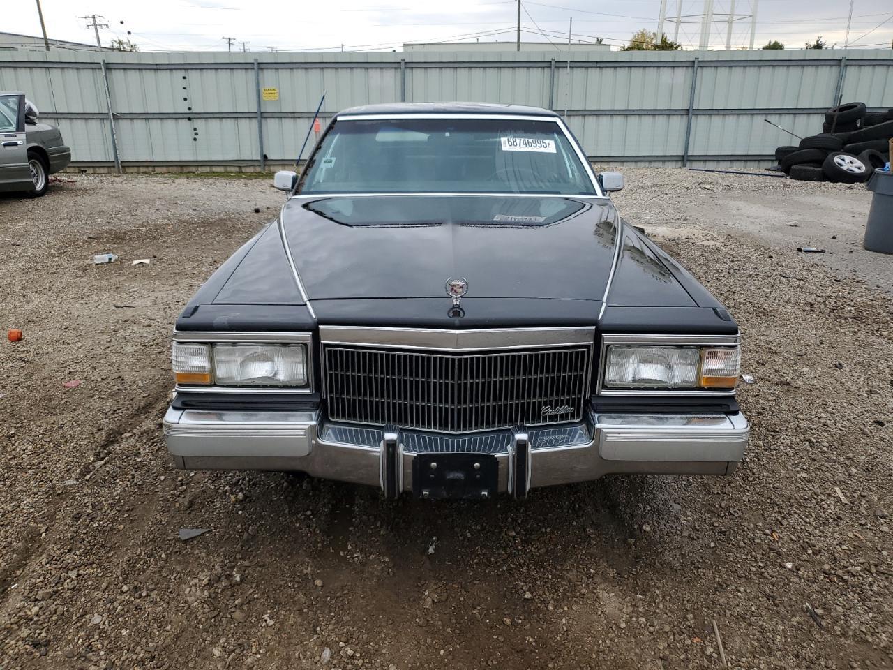 1990 Cadillac Brougham - Фото 5