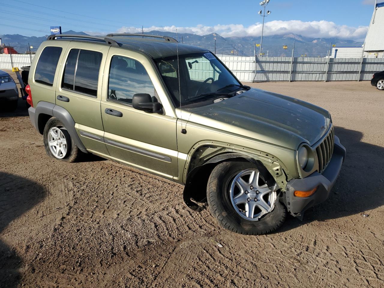 2004 Jeep Liberty Sport - Фото 4