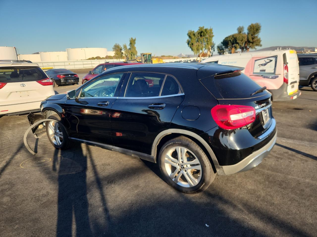 2019 Mercedes-Benz Gla 250 4Matic - Image 2