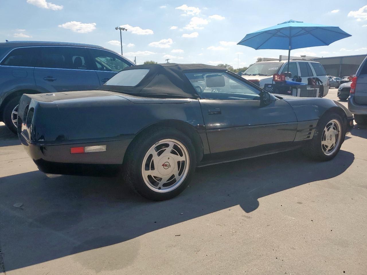 1988 Chevrolet Corvette - Фото 3