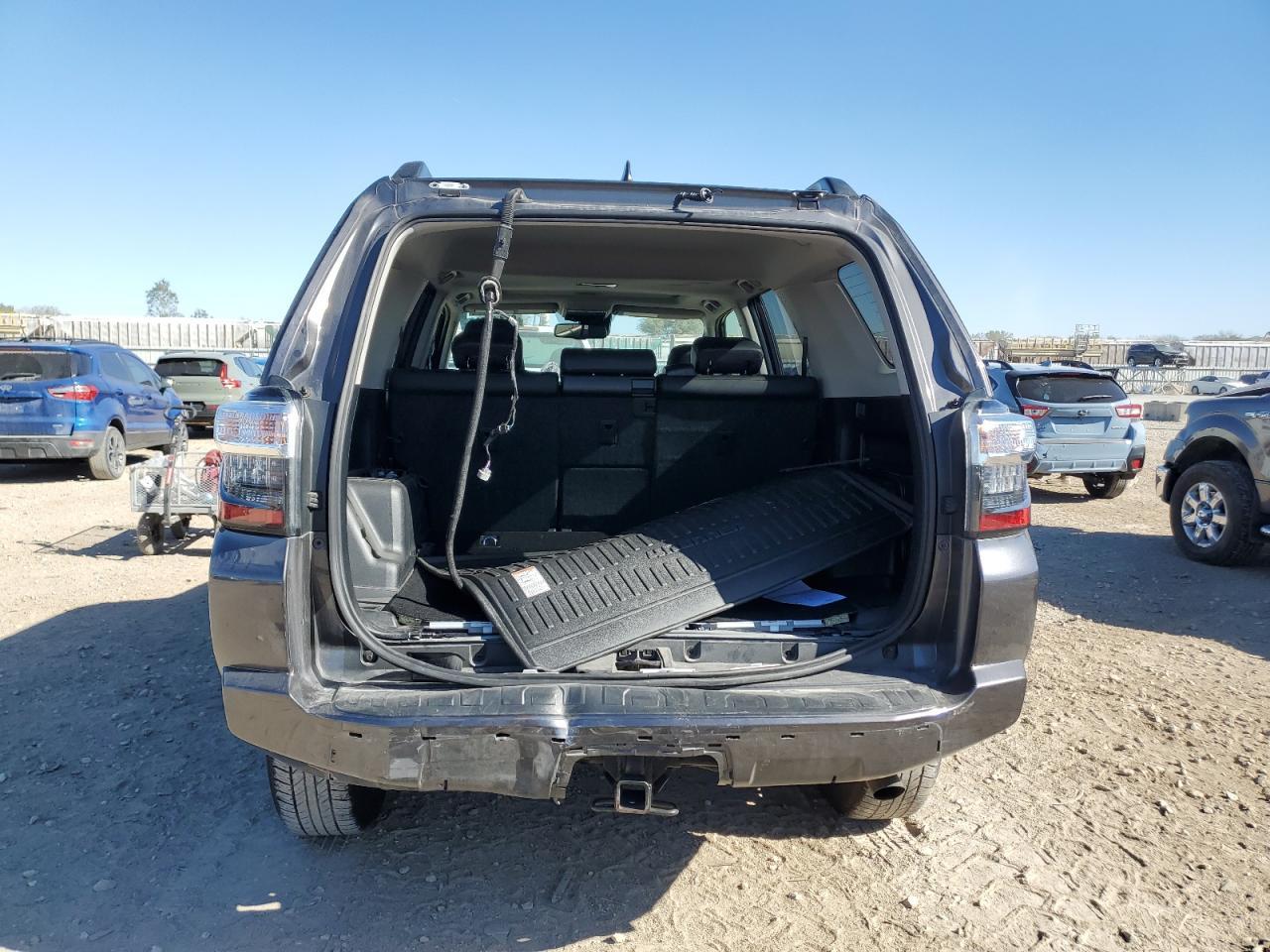 2023 Toyota 4Runner Se - Фото 6