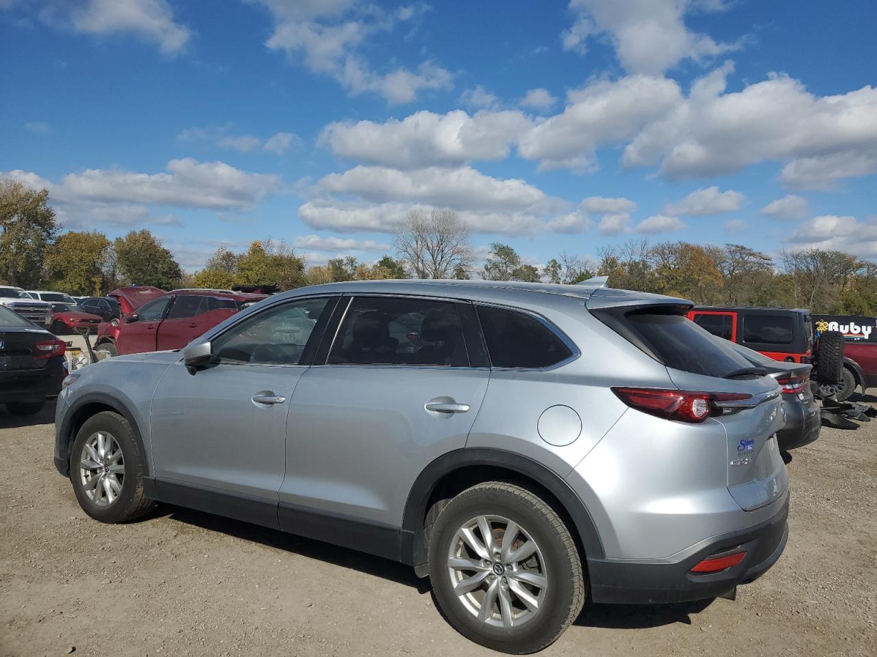 2016 Mazda Cx-9 Touring - Image 2