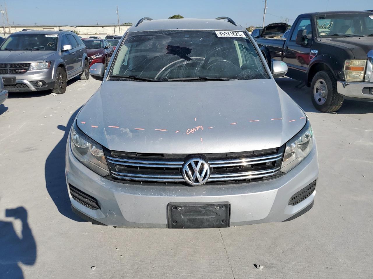 2017 Volkswagen Tiguan S - Фото 5