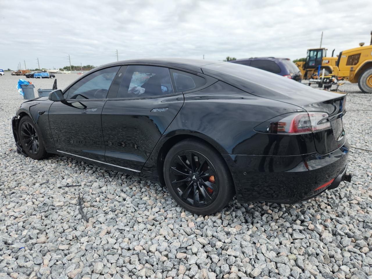 2017 Tesla Model S - Фото 2