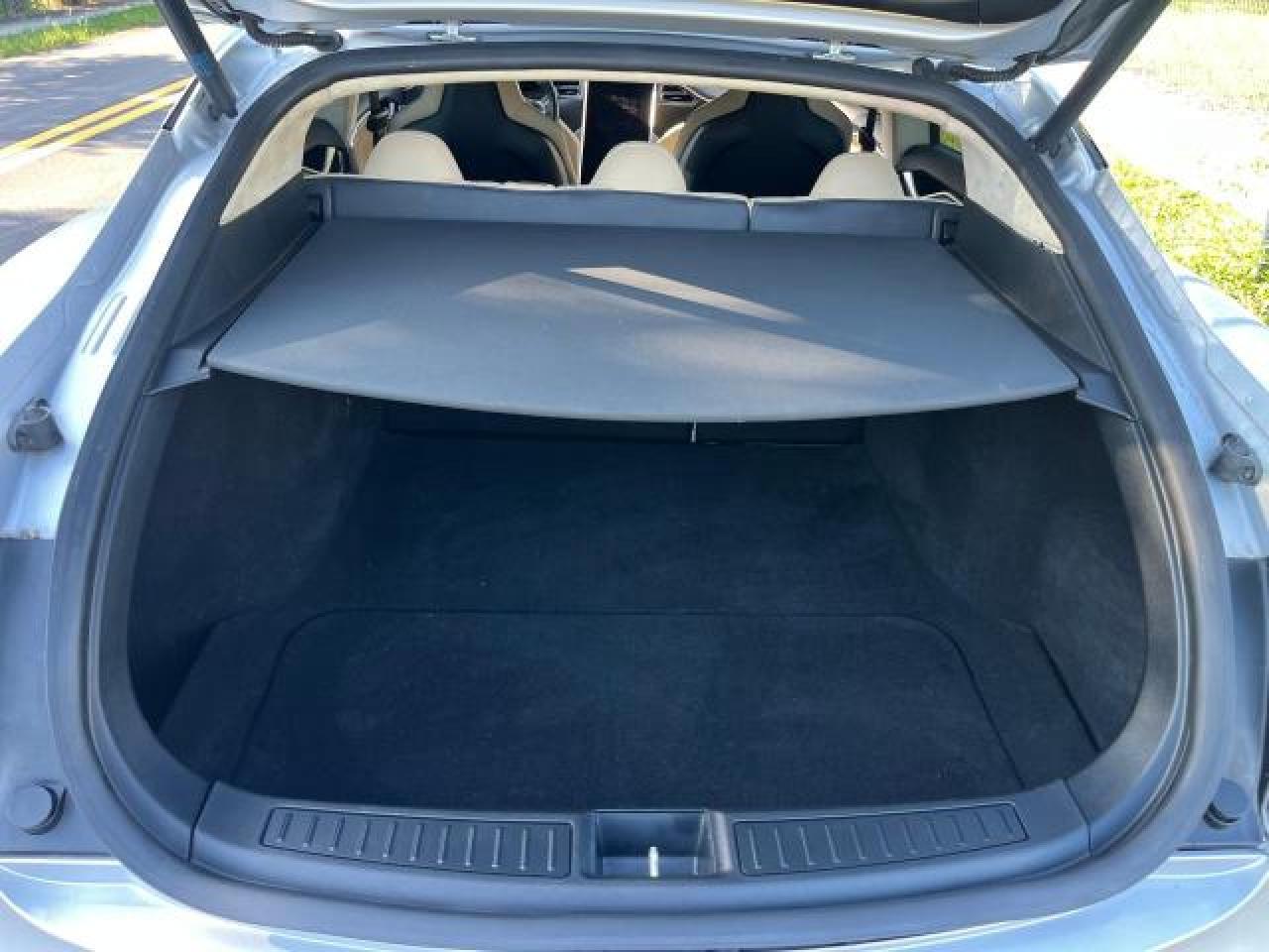 2012 Tesla Model S - Image 6