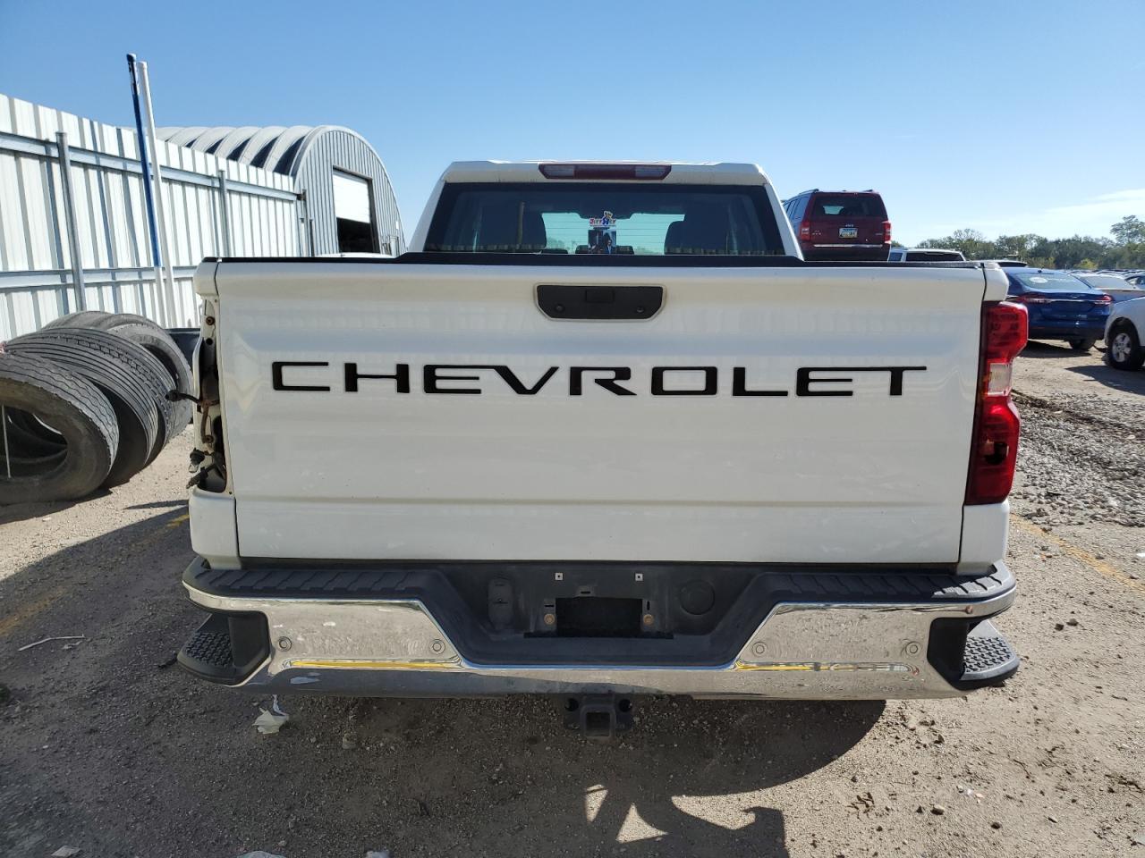 2021 Chevrolet Silverado K1500 - Фото 6