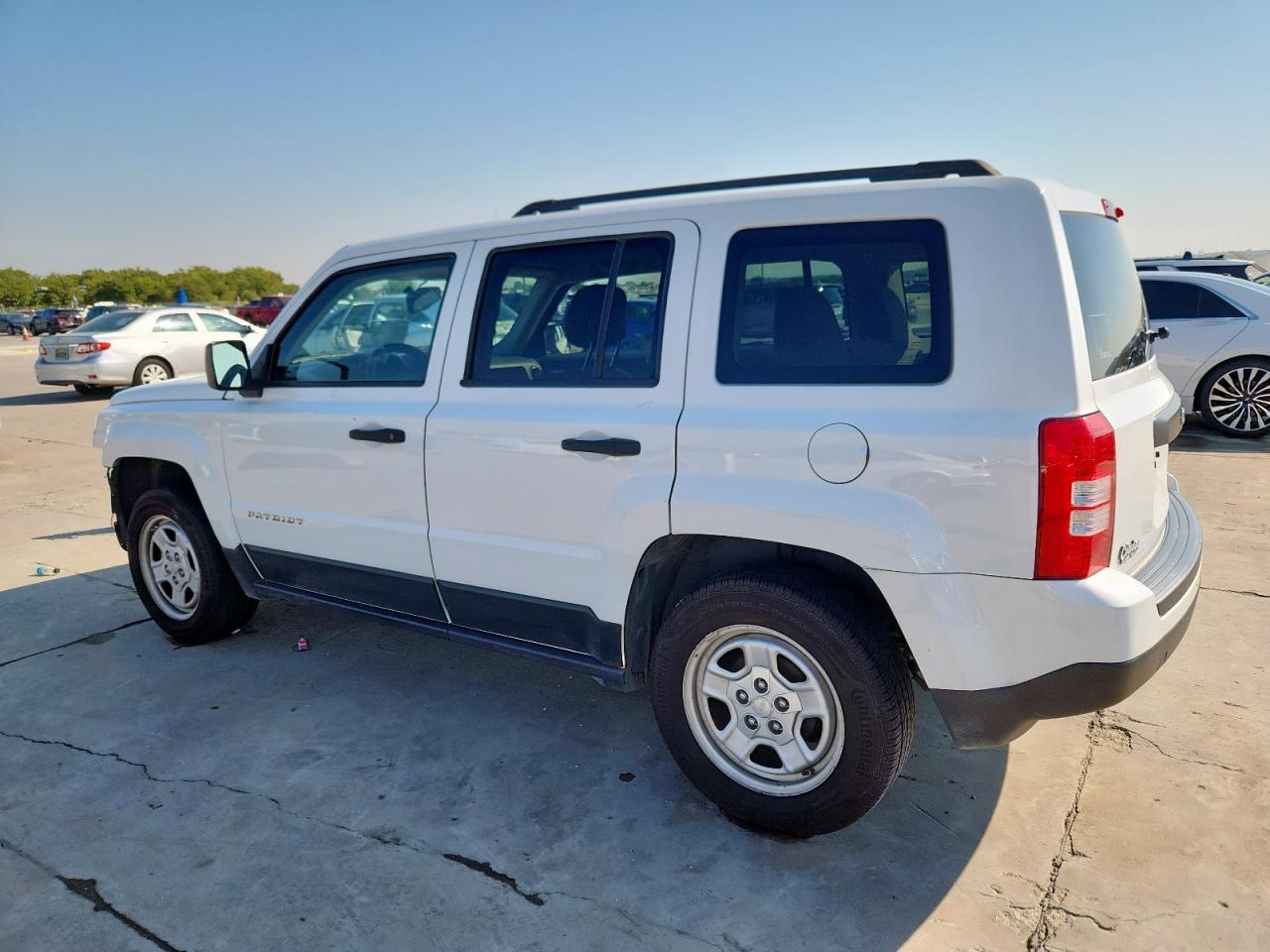 2014 Jeep Patriot Sport - Фото 2