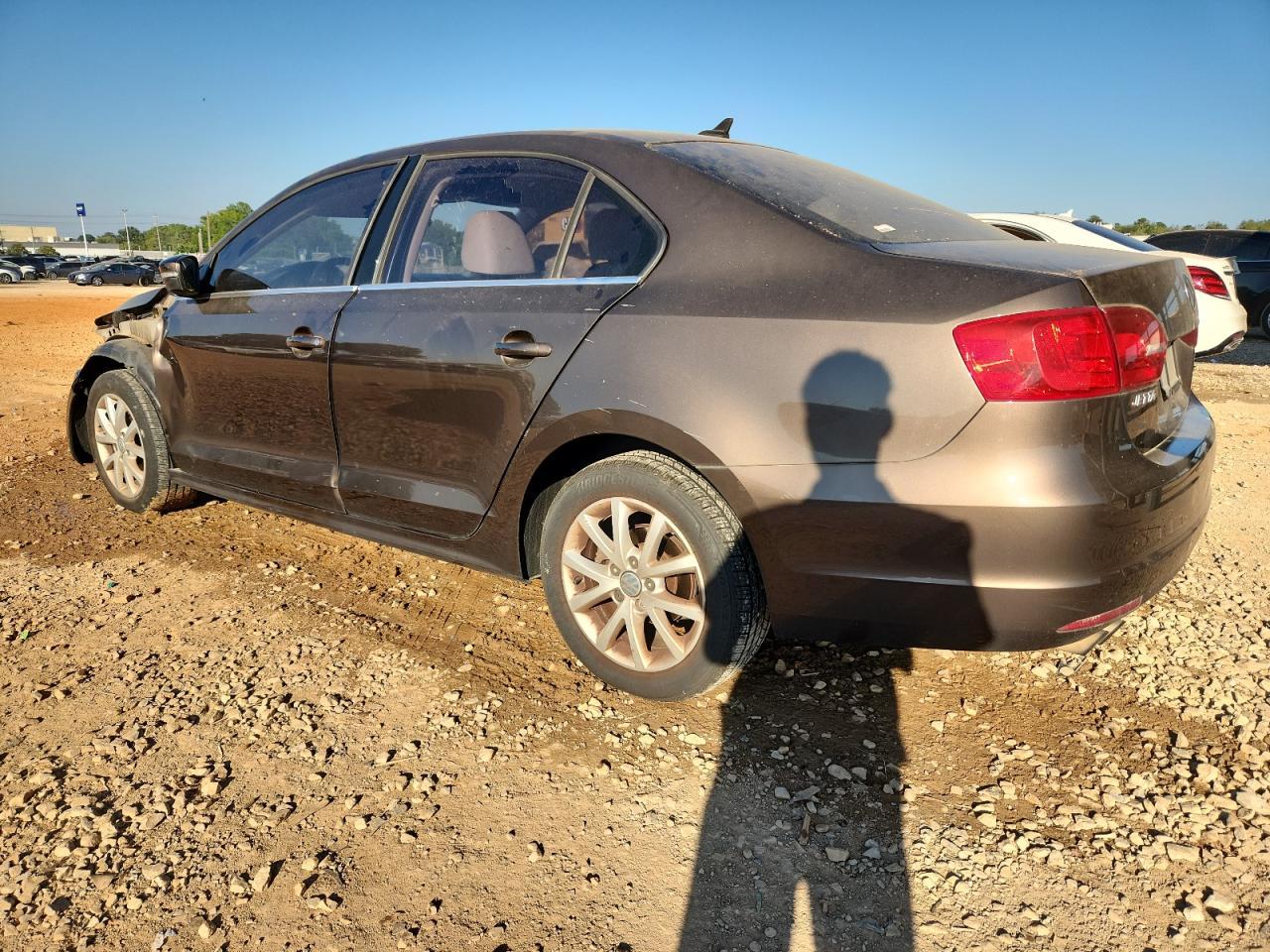 2013 Volkswagen Jetta Se - Image 2