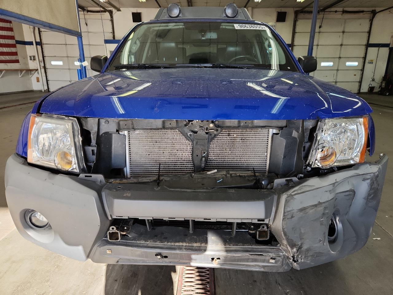 2015 Nissan Xterra X - Image 5