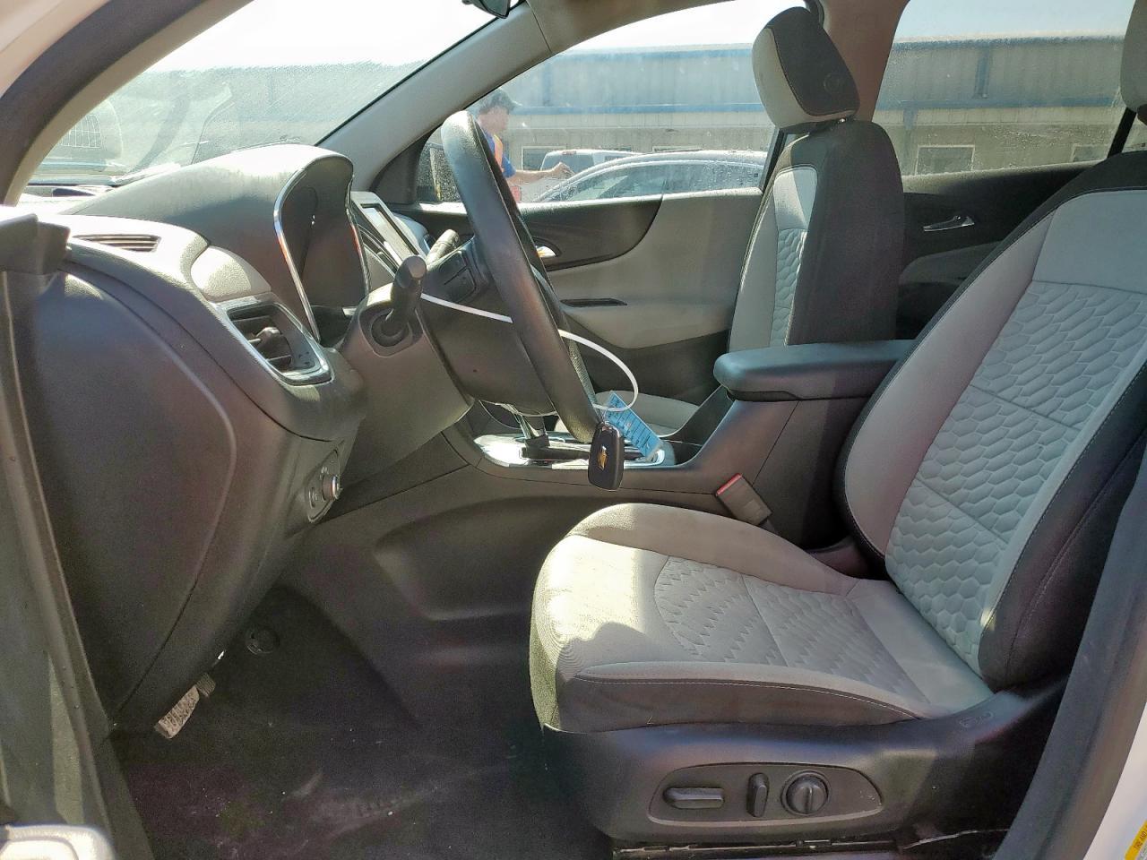 2019 Chevrolet Equinox Ls - Фото 7