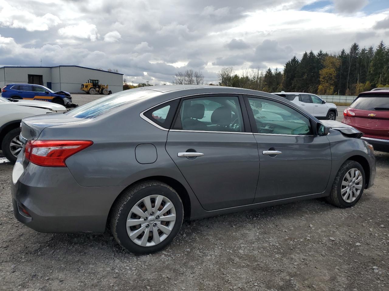 2019 Nissan Sentra S - Фото 3
