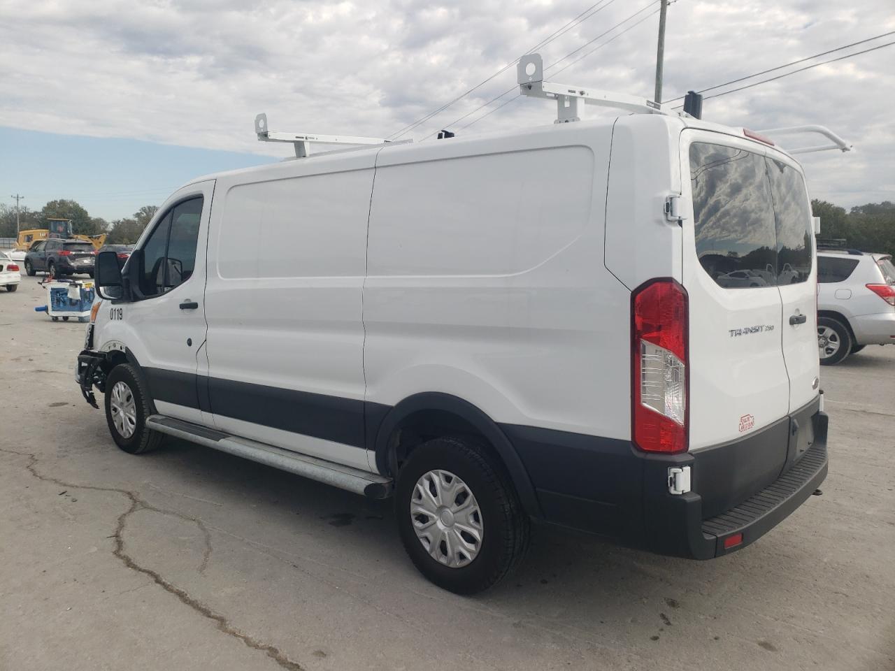 2022 Ford Transit Delivery Van - Фото 2