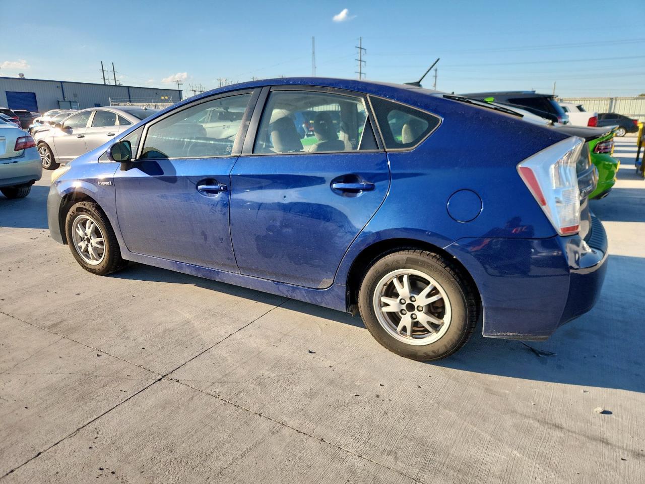 2010 Toyota Prius - Фото 2