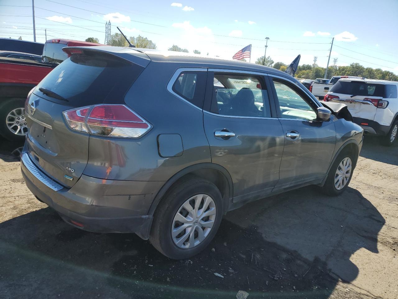 2014 Nissan Rogue S - Фото 3