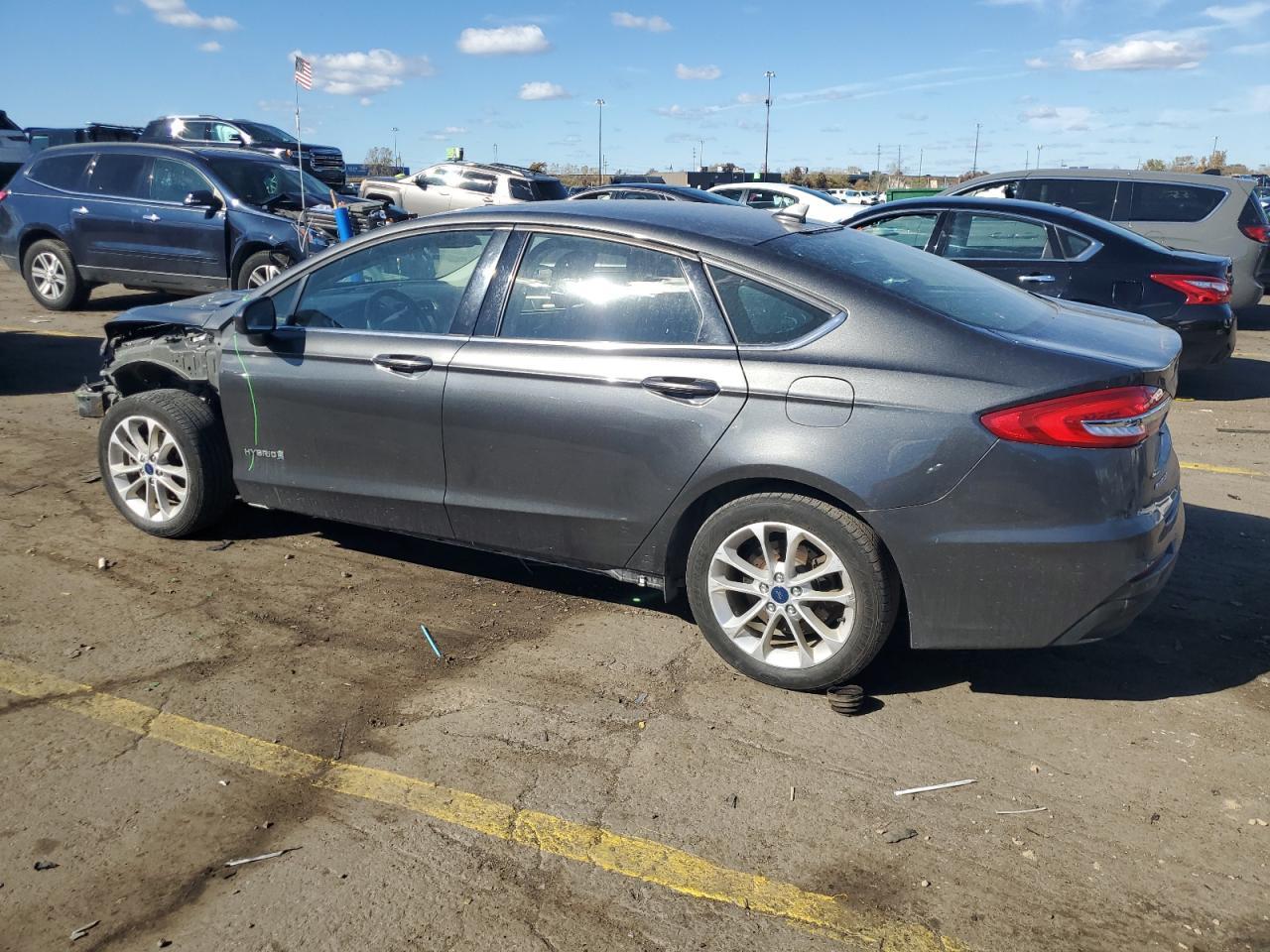 2019 Ford Fusion Se - Фото 2